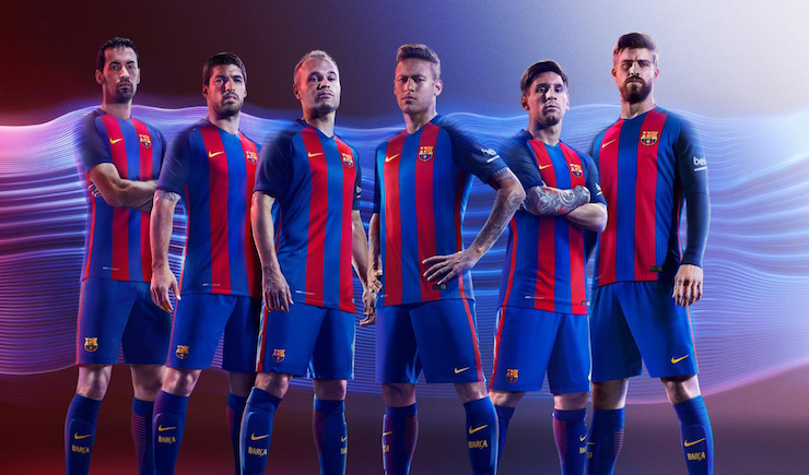 FC Barcelona presents new kit for 2016/17