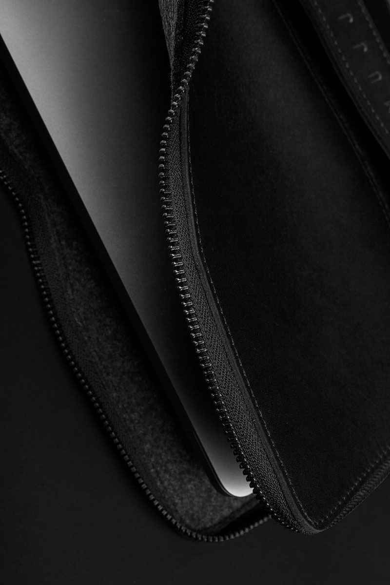 Carry-On Folio Sleeve for 12%22 Macbook - Black - 08