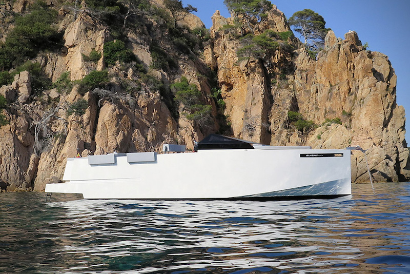 De-Antonio-Yachts-0
