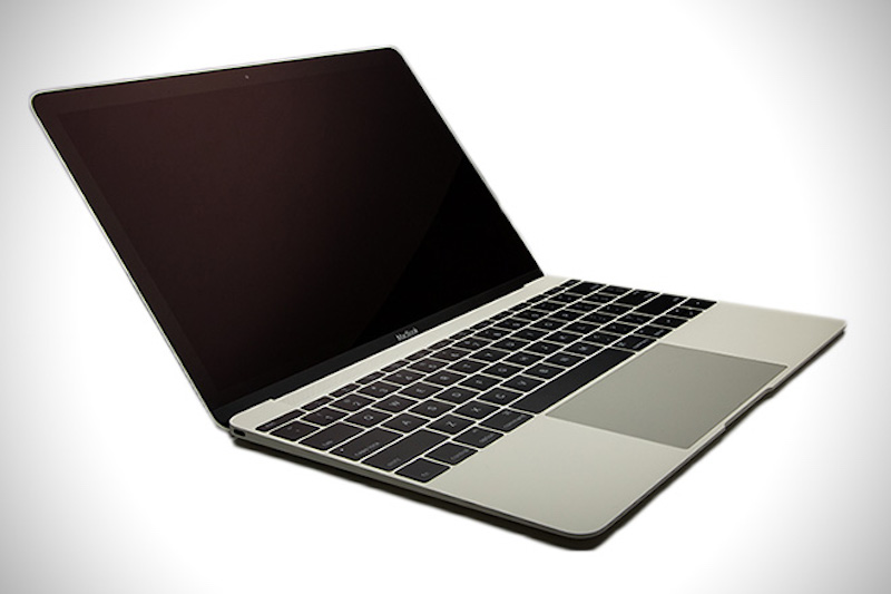 Retro-MacBook-by-ColorWare-3