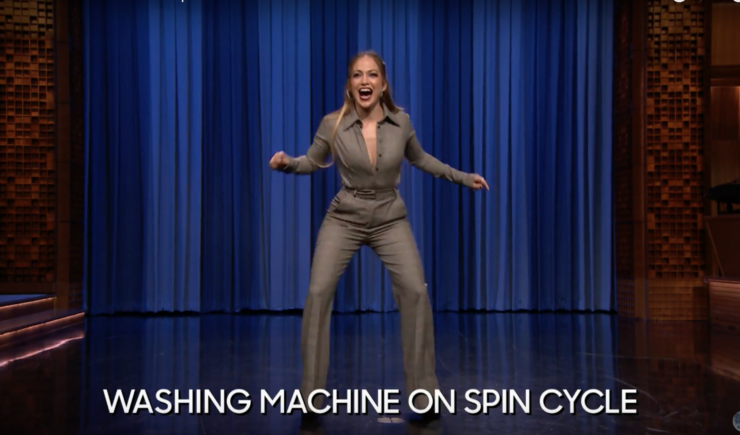 Watch Jennifer Lopez and Jimmy Fallon Compete in a Dance Battle